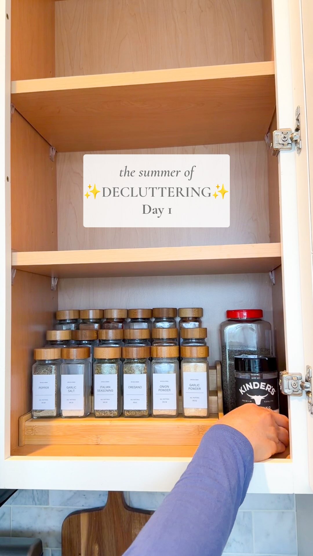 Decluttering until my house becomes low maintenance starts today! I’m starting with a low lift area for me which is my kitchen. This room just needs a little refresher. I love starting in the kitchen because it’s also a really impactful area to have decluttered! It’s about to get a lot harder over the next few weeks- I have so much I need to declutter! But this is a good way to get some momentum going! #declutter #summerofdecluttering #declutterwithme #declutteredhome #declutteringtips
