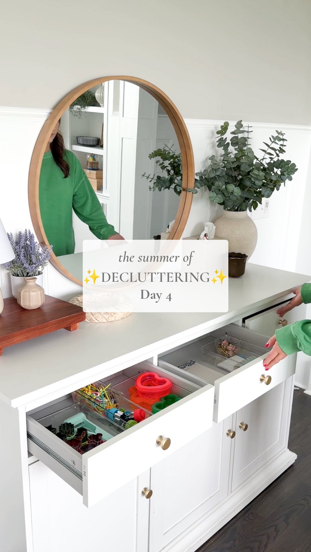 Decluttered some drawers✨ So this is in our living room which is basically part of our kitchen in our house so I’m going to use some of this for overflow kitchen items like our school lunch supplies and I’m thinking maybe some serving things like platters and maybe paper products for hosting. But I haven’t touched these drawers since we moved in almost a year ago and a bunch of stuff has just been shoved here 😂 it was time for this 👏🏼 #declutter #summerofdecluttering #declutterwithme #declutteredhome #declutteringtips