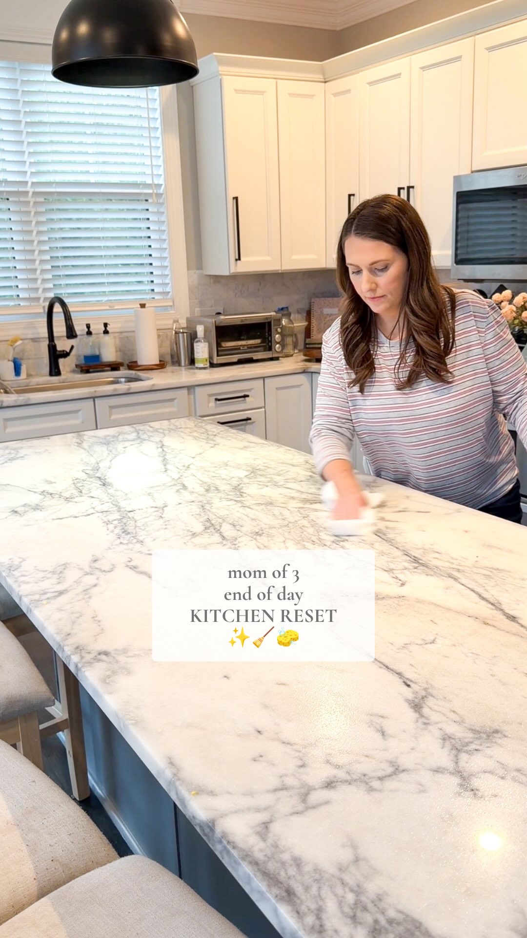 Love waking up to a clean kitchen in the morning ✨ This only took me about 20 minutes and it makes such a difference for our day tomorrow! #cleaningmotivation #kitchencleaning #cleanwithme #resetwithme #kitchenreset