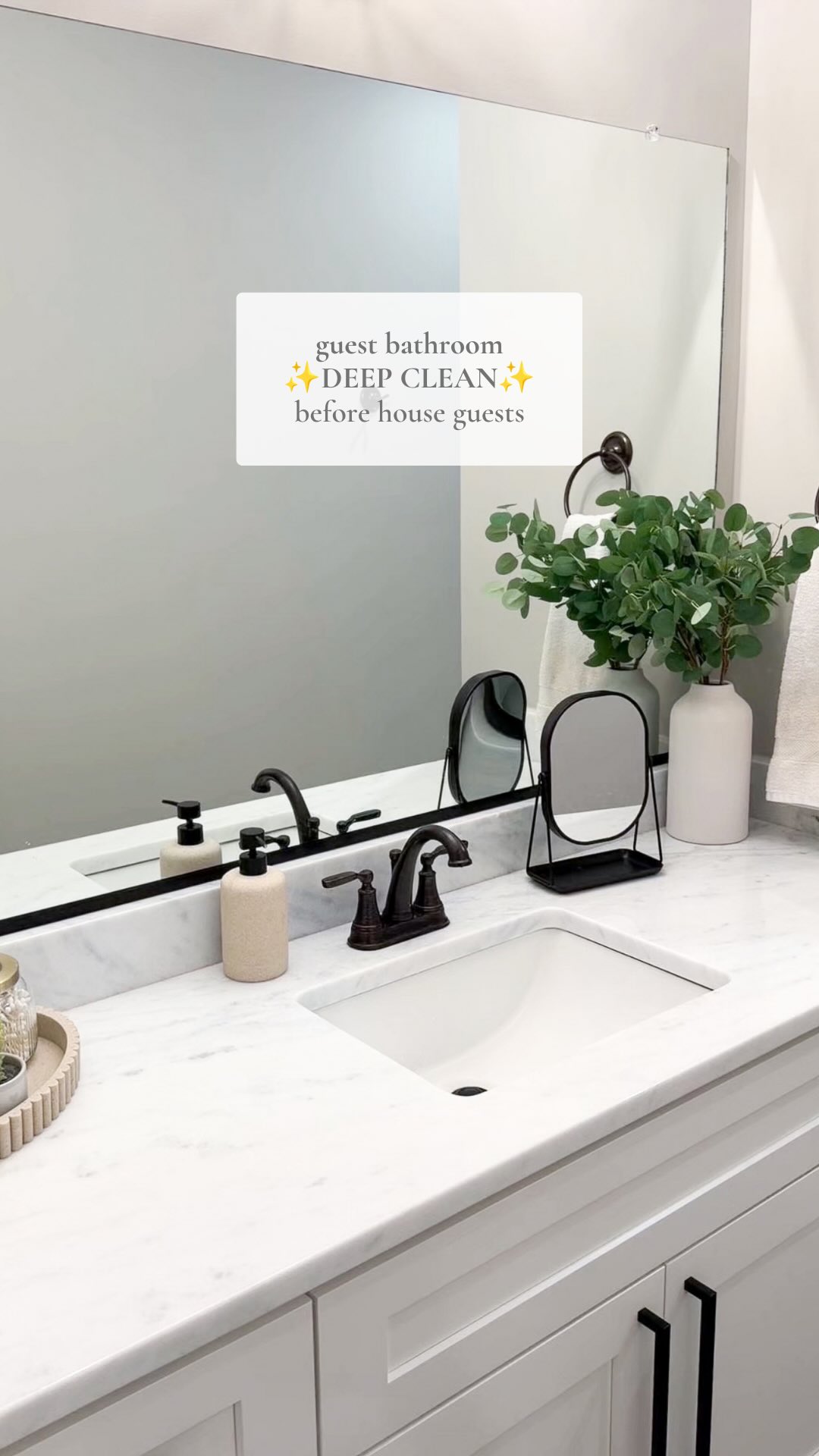 Guest bathroom is sparkling now ✨ love a good deep clean #cleanwithme #cleaningmotivation #bathroomclean #cleaninghacks #bathroomdeepclean